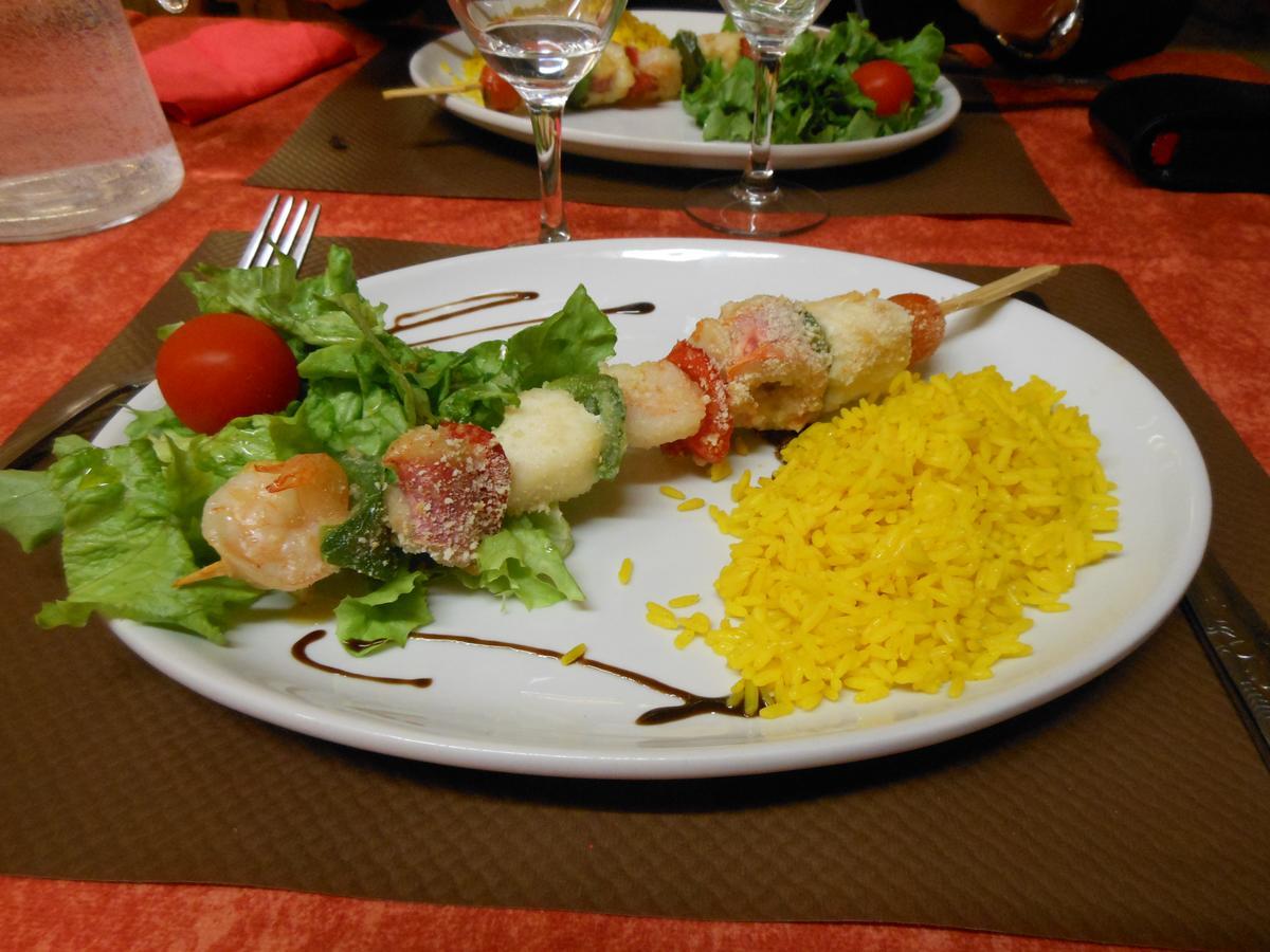 Hotel Quin Te Va Cauterets Zewnętrze zdjęcie